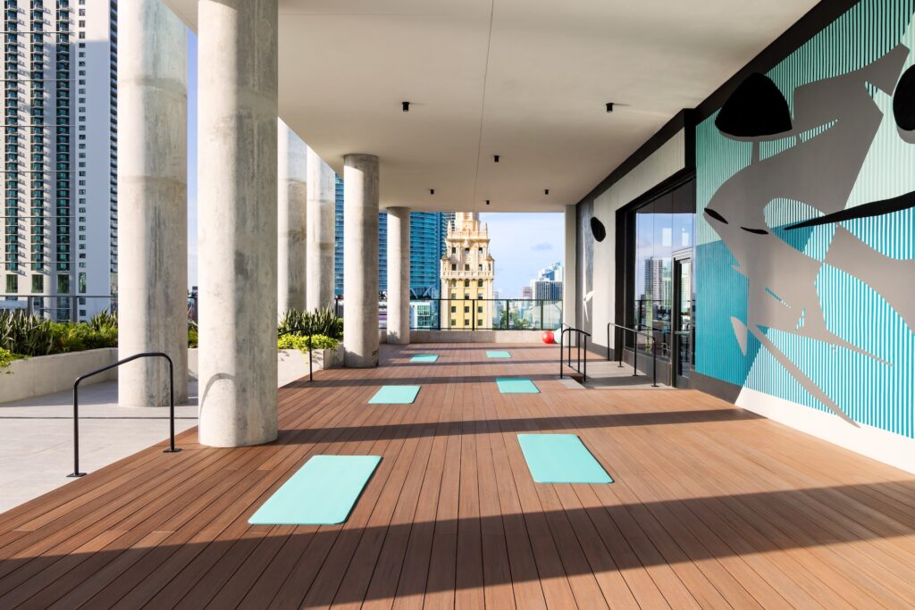 the elser hotel y residences 15
