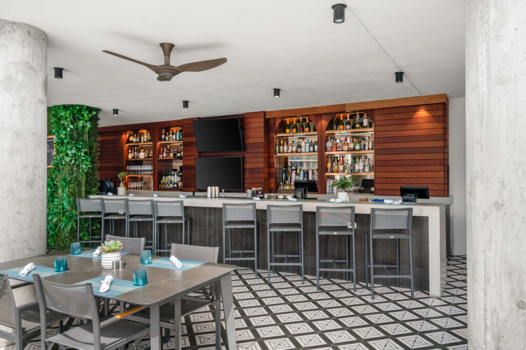 the elser hotel y residences 16